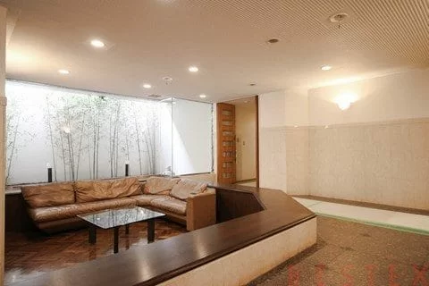 パークハイム千石 2階