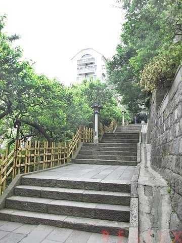 湯島天神階段