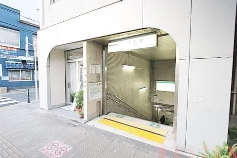 三田線千石駅