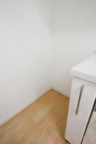 冷蔵庫置き場