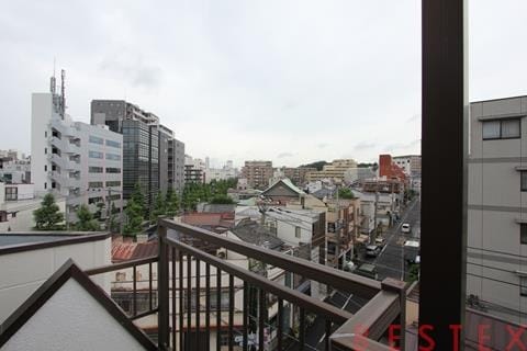 玄関前眺望は