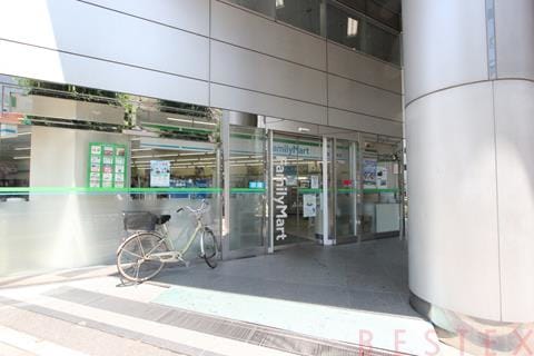 コンビニ