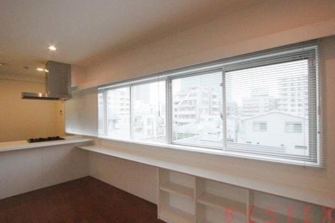 窓