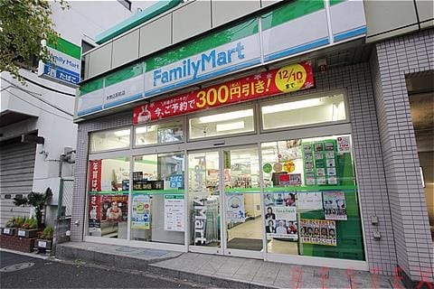 ファミリーマート