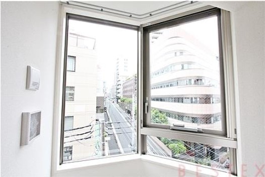 ウェルカーサ文京湯島　501