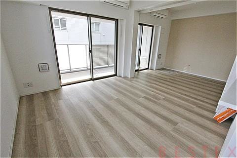 オークスクエア本郷 803