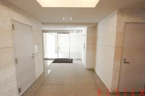コンフォラス千石 1階