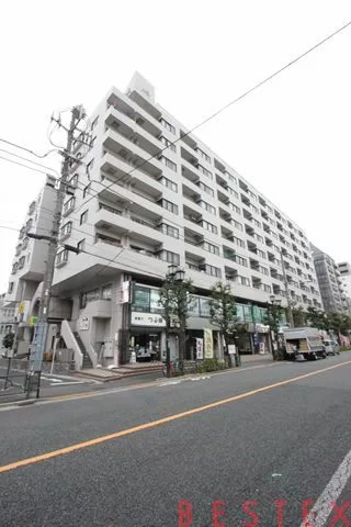 ルネ千駄木プラザ 3階