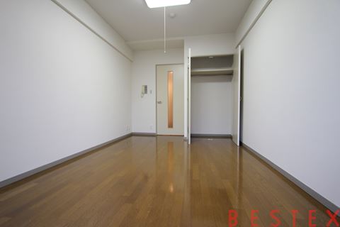 ロジュマン銀嶺 205