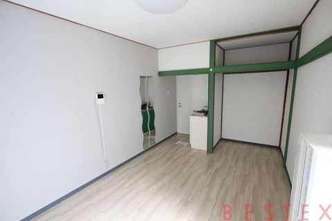 フォレスト本郷　202