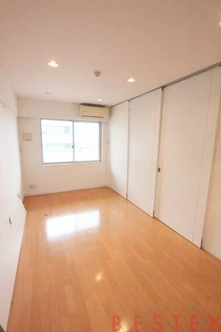 レニール本駒込　1001