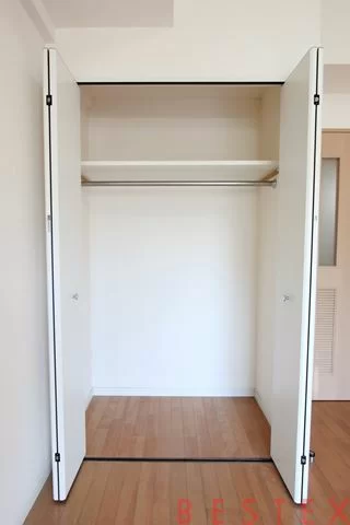 クローゼット