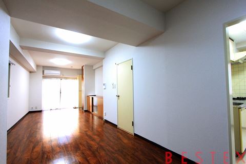 アライビル　6F