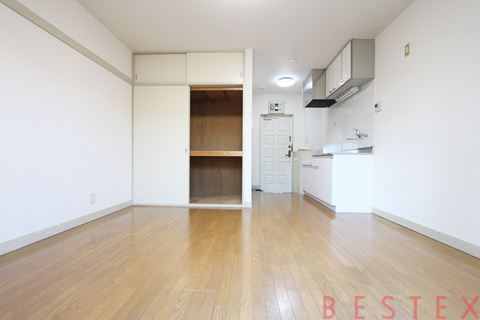 フラットエル千駄木　302