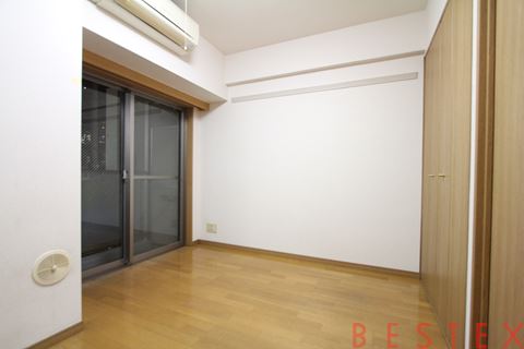 スカイコート本郷東大前壱番館　203