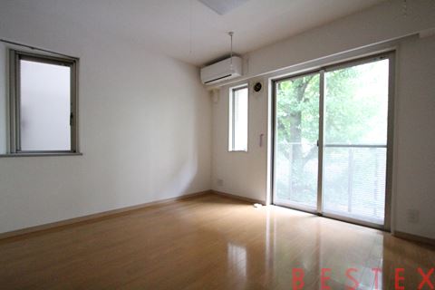 目白坂フラット　B202