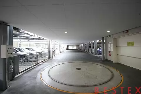 本郷パークハウス ザ・プレミアフォート 地下1階