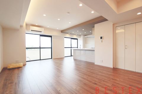 マンション小石川台 9階