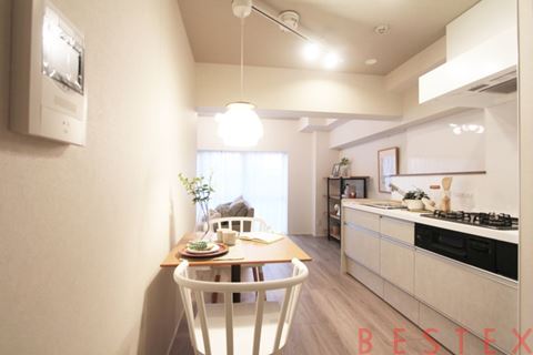 ライオンズマンション千石 1階