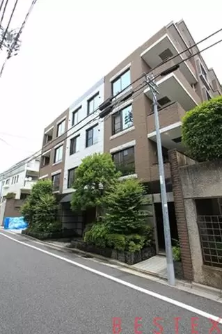 グランシャトレ駒込曙町 6階