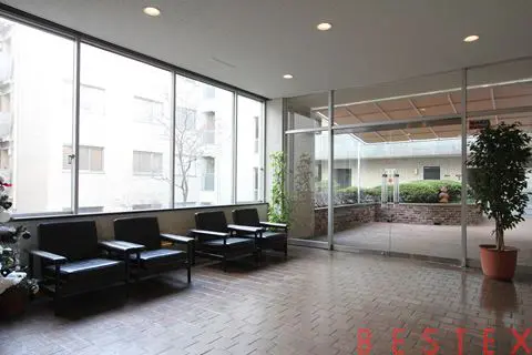 川口アパートメント 2階