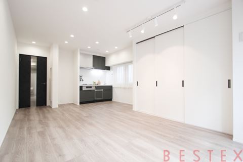 ルシエル湯島 4階