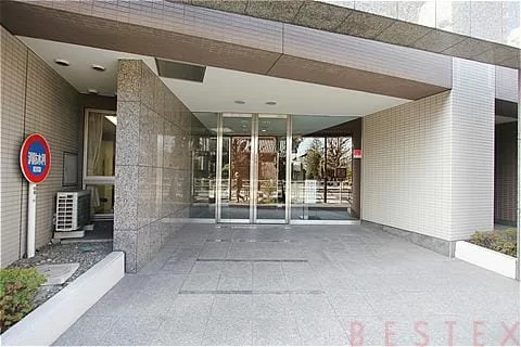 ヒルズ本駒込山の手台 3階