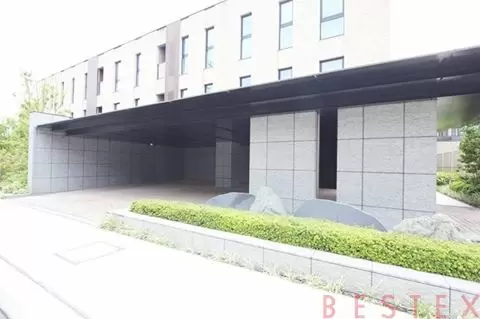 パークホームズ文京小日向ザレジデンス 2階