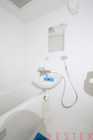 スカイコート本郷東大前第2 403