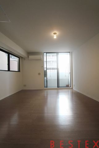 グランドメゾン千駄木 303