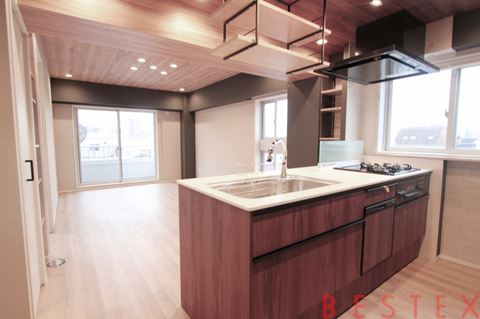 千石アンビロン 5階