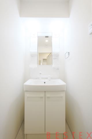 アイルプレミアム千駄木 602