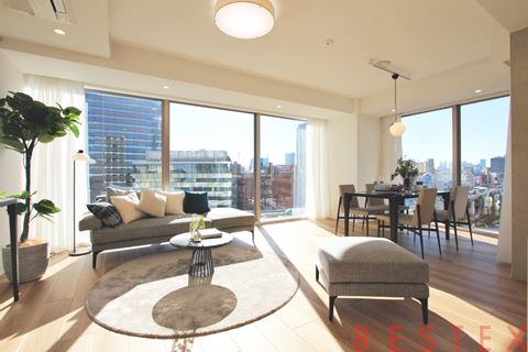 コートレジデントタワー 9階