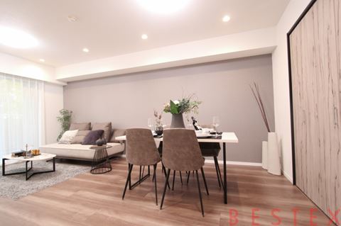 ヒルズ目白台 2階