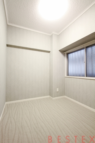 湯島武蔵野マンション 213