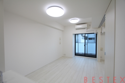 プライマル御茶ノ水 801