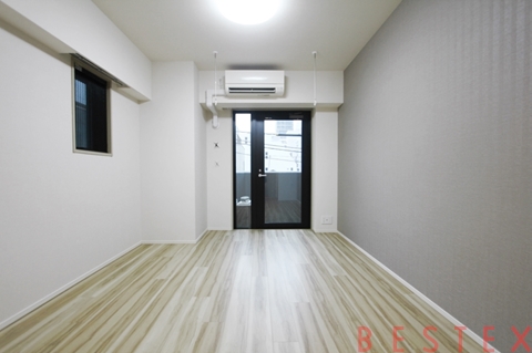 アーバンコア本郷(旧ジオエント本郷) 305