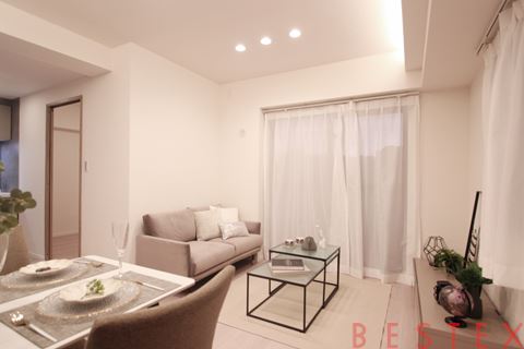 タウンシップ文京根津 6階