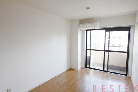 レガシー千駄木  703