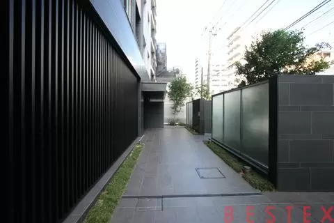 ジオ文京千石 4階