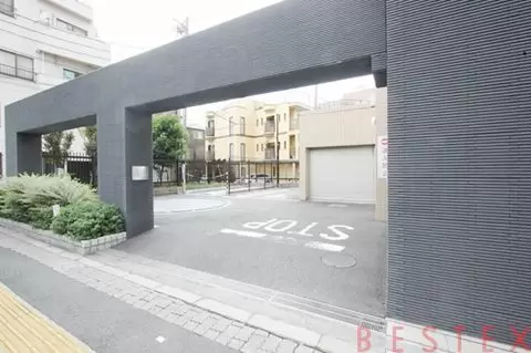 Brillia東大前 5階