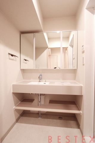 ライオンズマンション小石川第3 3階