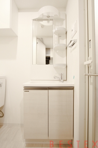 カージェ文京千石 106