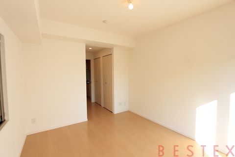 UPPER FIELD WOOD　305