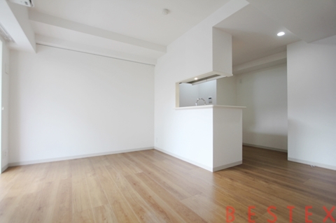 コートヒル本郷 302