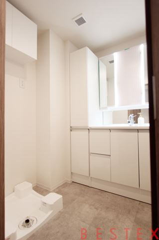 セザール小石川 4階