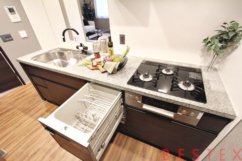 ザ・パークハウス文京護国寺 2階