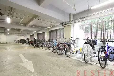 イトーピア六義園マンション 6階