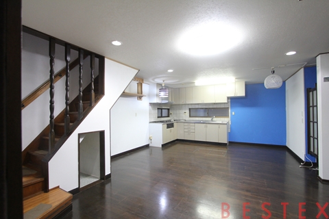 根津2丁目戸建（74.37）