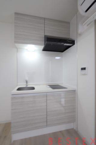 イートス本郷 301